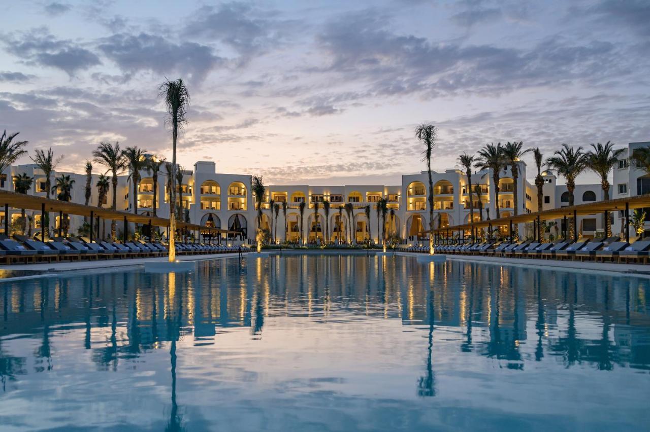 Serry Beach Resort Hurghada Esterno foto