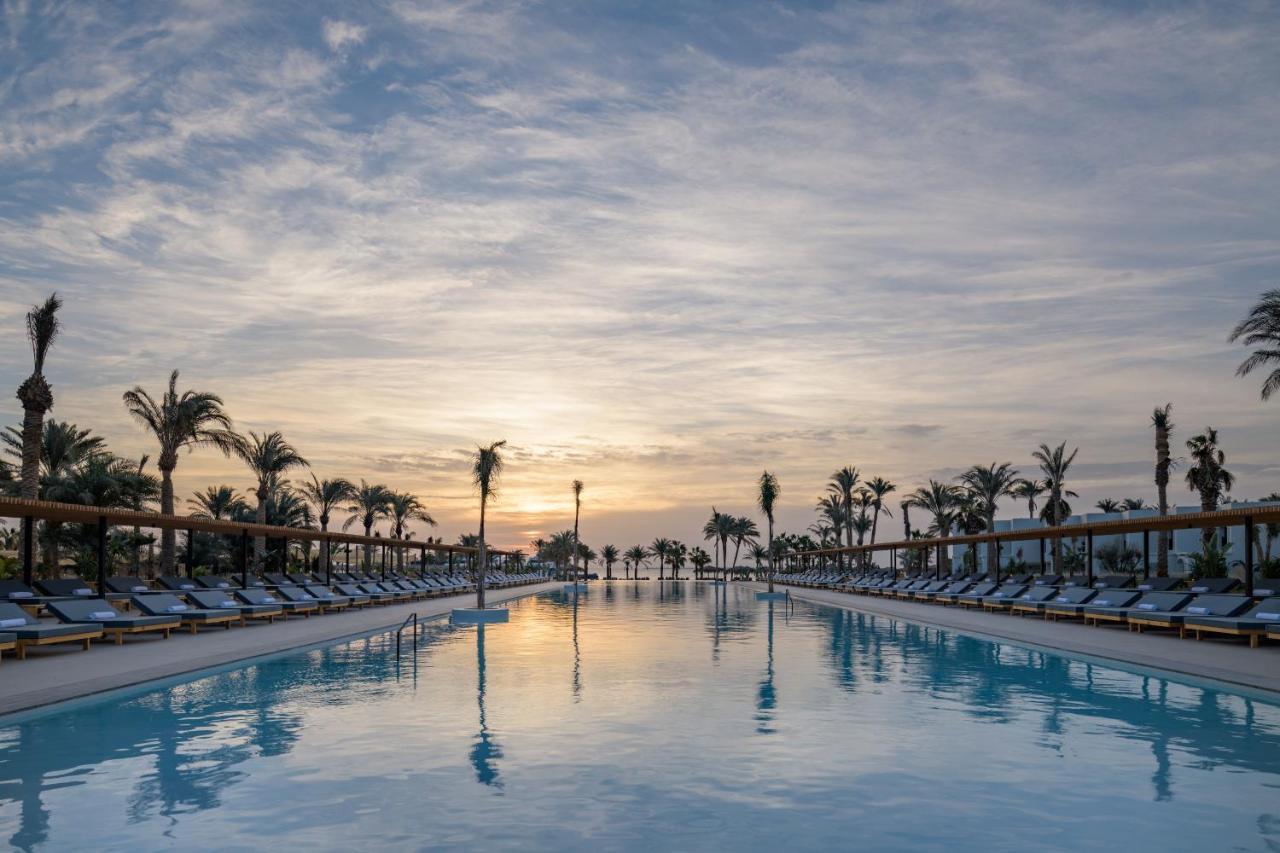 Serry Beach Resort Hurghada Esterno foto